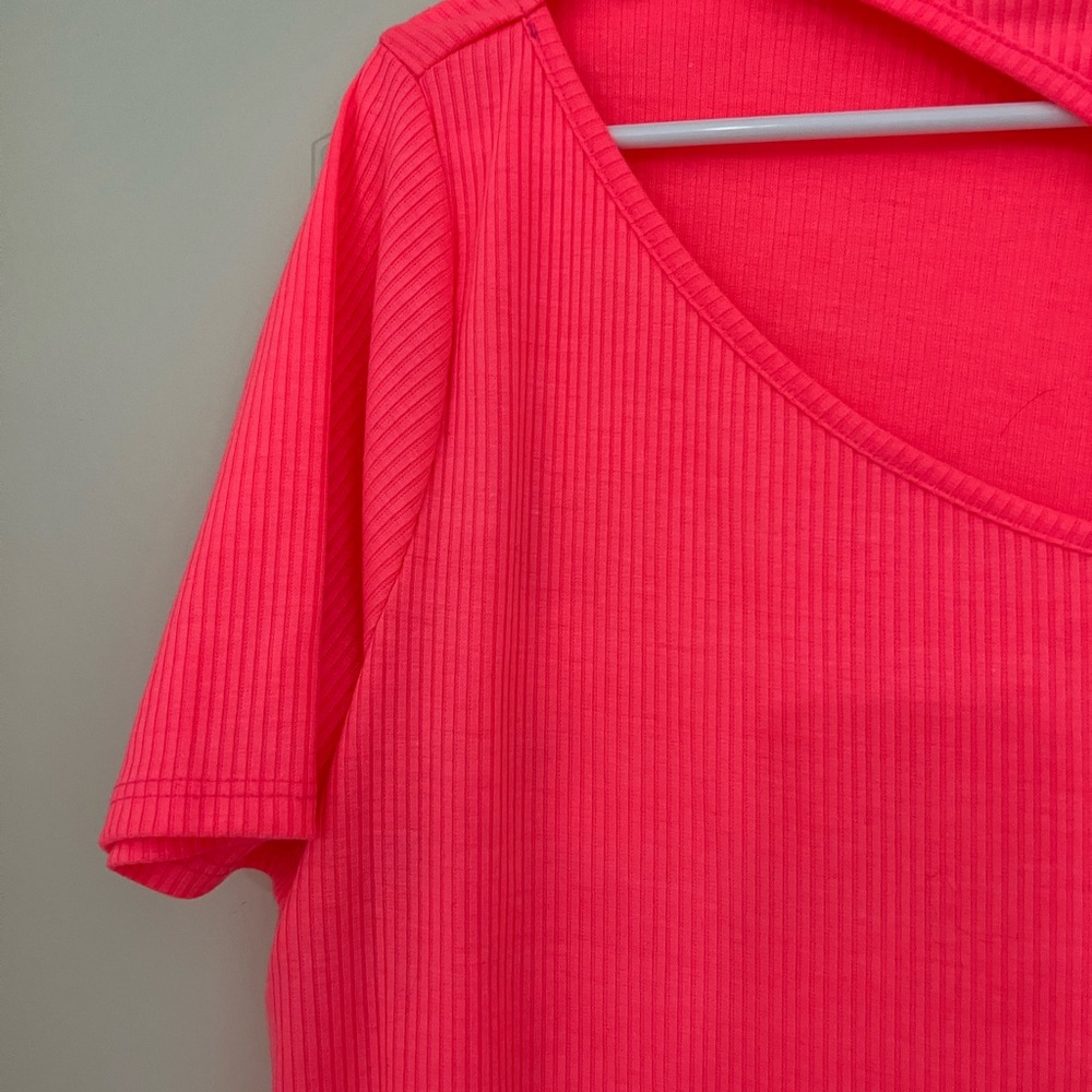 Neon Top - Picture 3 of 5